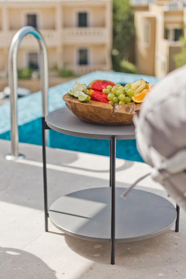 Enilion Luxury Suites Kyra Panagia Екстериор снимка