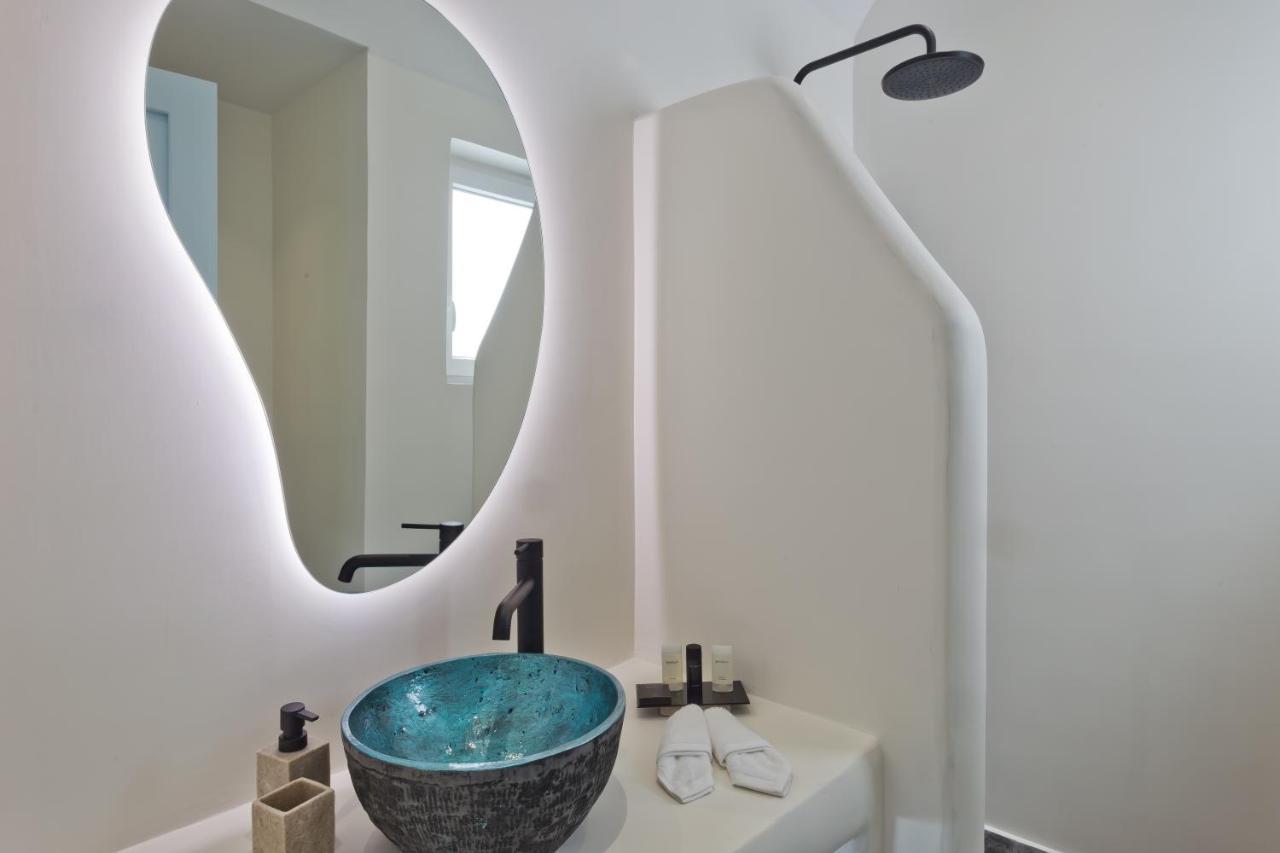 Enilion Luxury Suites Kyra Panagia Екстериор снимка