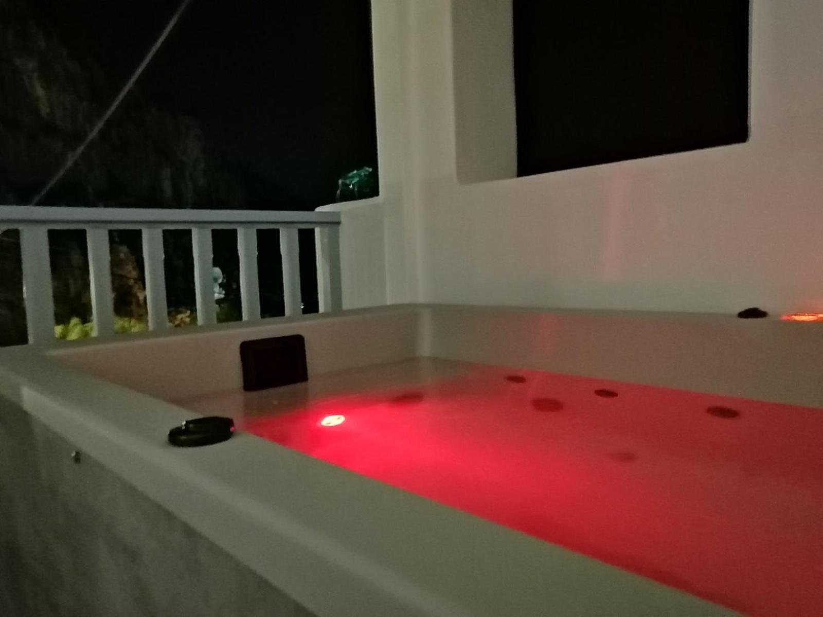 Enilion Luxury Suites Kyra Panagia Екстериор снимка
