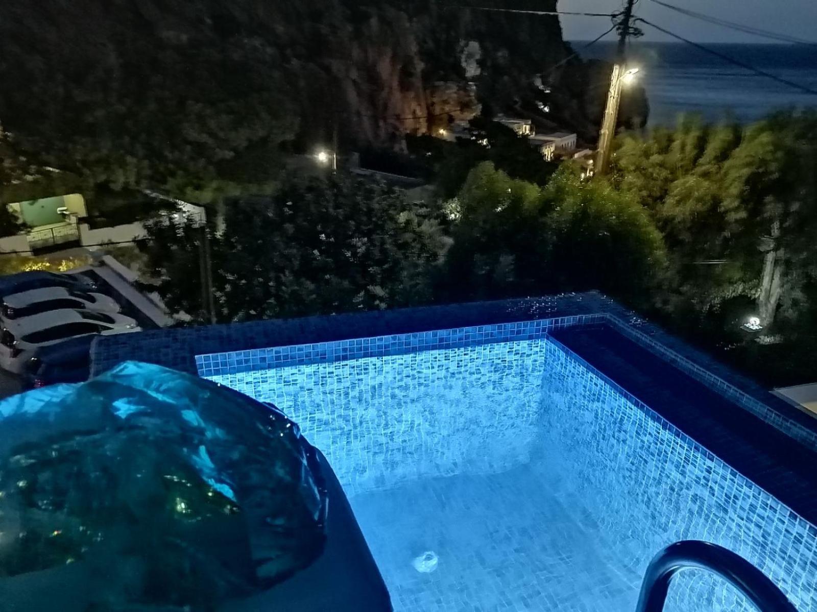 Enilion Luxury Suites Kyra Panagia Екстериор снимка
